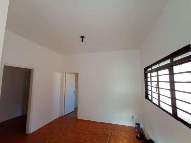 Casa com 2 dormitórios à venda, 120 m² por R$ 290.000,00 - Vila São João da Boa Vista - Bauru/SP