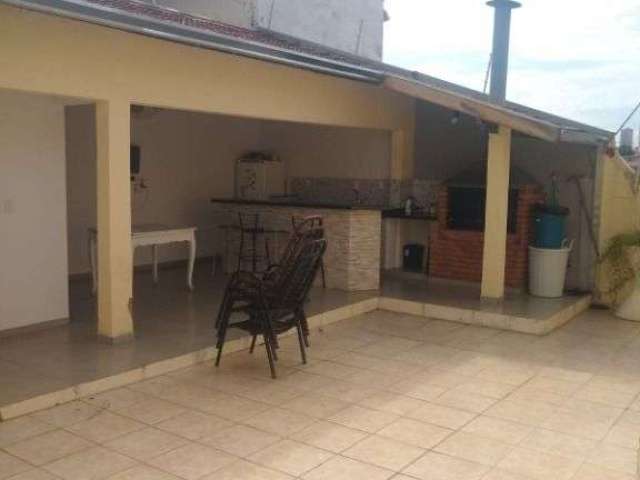 Casa com 3 dormitórios à venda, 140 m² por R$ 400.000,00 - Vila São João da Boa Vista - Bauru/SP