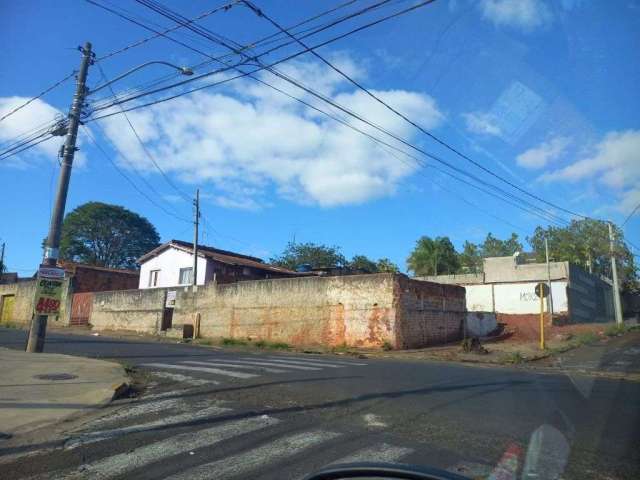 Terreno à venda, 240 m² por R$ 220.000,00 - Jardim Dona Lili - Bauru/SP