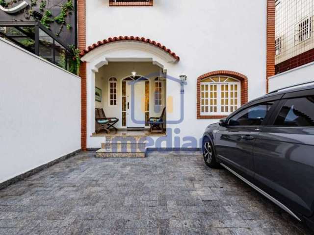 Casa com 3 quartos à venda na Rua Eloy Fernandes, Boqueirão, Santos, 219 m2 por R$ 1.800.000