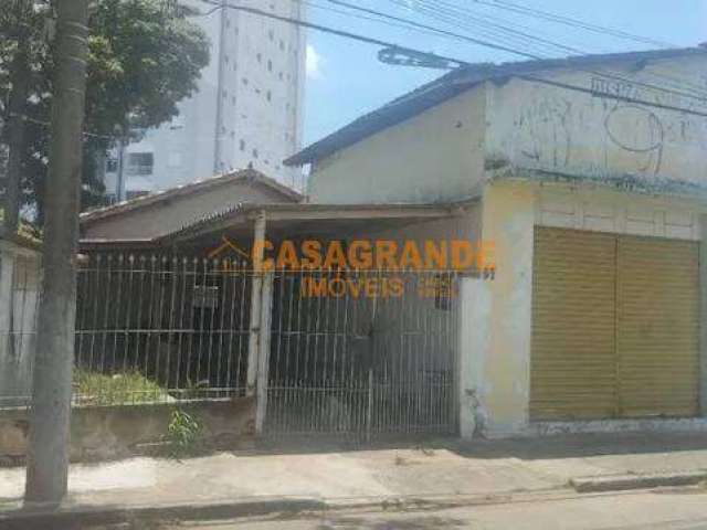 Casa/Investimento com 04 quartos 400mts no Jardim Topázio SJC