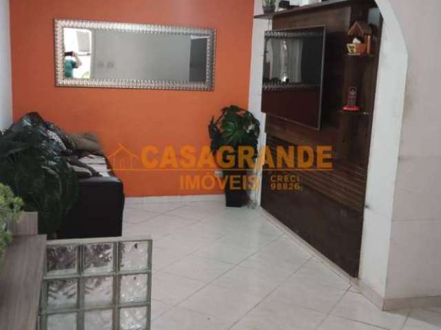 Casa com 3 quartos 147 m² - Jardim Ismenia