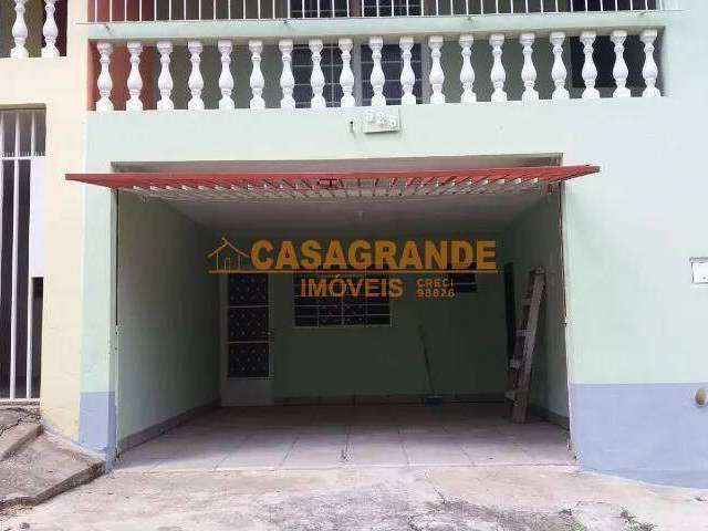 Casa Sobrado com 04 Quartos, 253m² no Jardim São Leopoldo - SJC