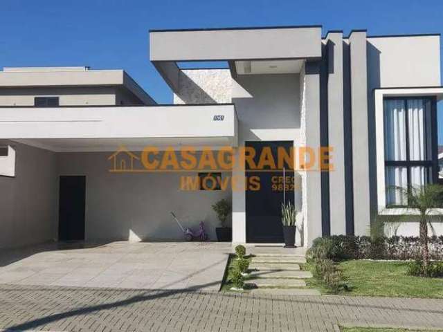 Casa com 03 quartos, 138mts no Condomínio Rudá