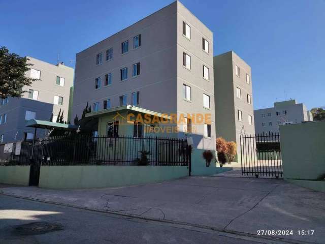 Apartamento com 02 quartos, 51mts no Monte Castelo SJC