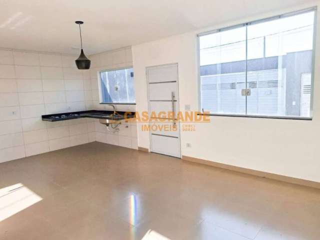 Casa com 3 quartos - 81m2-  Setville