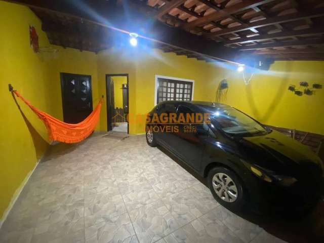 Casa com 03 quartos, 80mts no Residencial Bosque dos Ipês