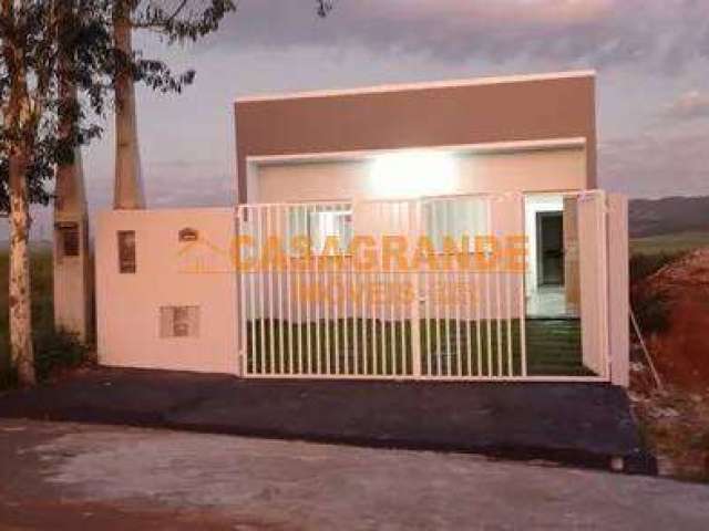 Casa com 02 quartos, 70mts no  Residencial Dunamis SJC