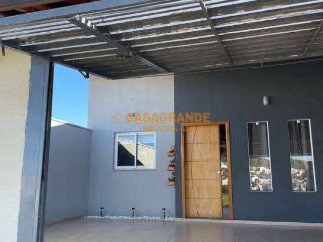 Casa com 02 Quartos, 106m² no Jardim Santa Júlia - SJC