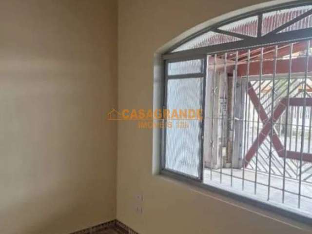 Casa com 4 quartos- 250 m²&amp;apos; - Jardim São José- Centro