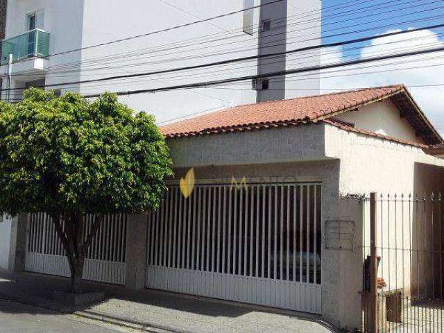 Casa com 3 dormitórios à venda, 191 m² por R$ 630.000,00 - Jardim Bom Pastor - Santo André/SP