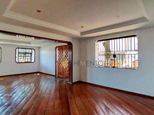 Casa com 3 dormitórios para alugar, 340 m² por R$ 8.900/mês - Santa Maria - São Caetano do Sul/SP