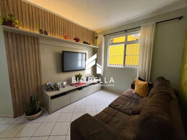 Apartamento semimobiliado com 02 dormitórios, 01 vaga, no bairro Floresta - São José/SC.