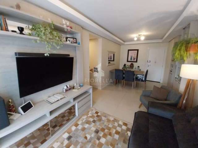 Apartamento com 02 dormitórios, 01 suíte no bairro Praia Comprida - São José/SC.