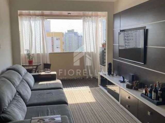 Apartamento com 03 dormitórios, sendo 01 suíte no bairro Campinas - São José / SC