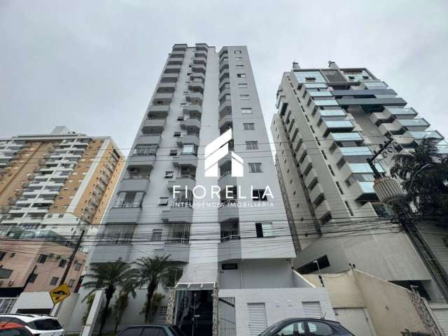 Apartamento à venda com 01 dormitório, 01 vaga,  no bairro Campinas em São José/SC