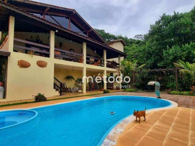 Casa com 4 dormitórios à venda, 260 m² por R$ 1.800.000,00 - Condomínio Residencial Alpes de Guararema - Guararema/SP