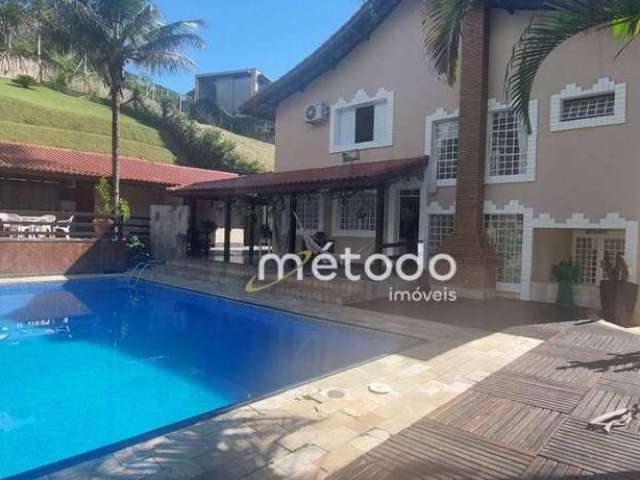 Casa com 5 dormitórios à venda, 148 m² por R$ 2.140.000,00 - Condomínio Residencial Alpes de Guararema - Guararema/SP