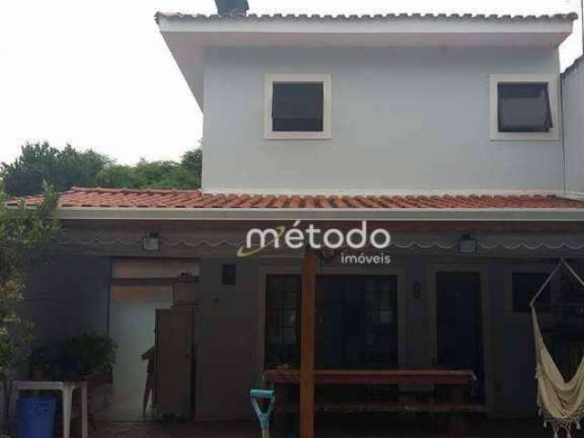 Sobrado com 4 dormitórios à venda, 270 m² por R$ 1.450.000 - Itapema - Guararema - SP