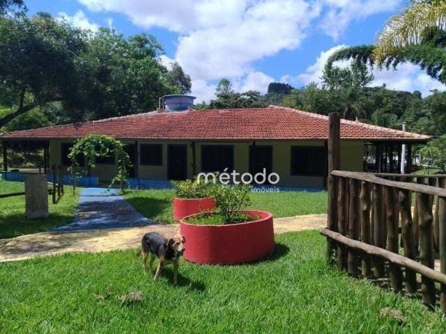 Sítio com 4 dormitórios à venda, 266200 m² por R$ 4.000.000 - Itapeti - Guararema - SP