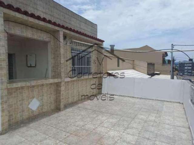 Casa em condomínio fechado com 2 quartos à venda na Rua Epaminondas Jacome, 19, Irajá, Rio de Janeiro, 60 m2 por R$ 190.000