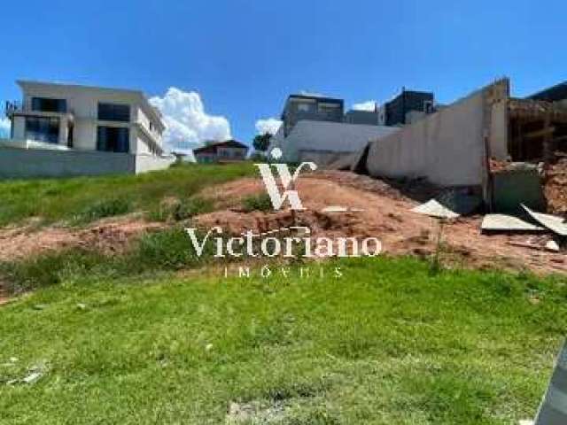 Terreno em aclive 451m² - Cond. Res. Mônaco – Urbanova – Aceita permuta!