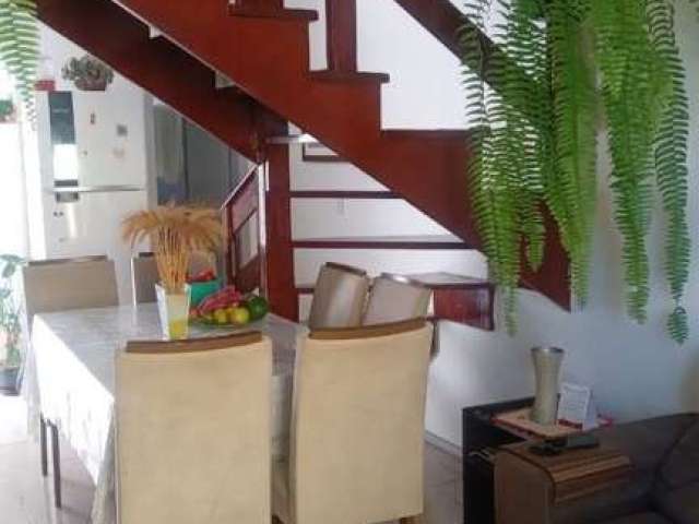 Casa com 2 quartos à venda no São Caetano, Caxias do Sul , 68 m2 por R$ 220.000