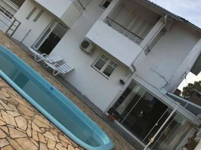 Casa em condomínio fechado com 3 quartos à venda no Marechal Floriano, Caxias do Sul , 201 m2 por R$ 960.000