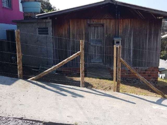 Terreno à venda no Rio Branco, Caxias do Sul  por R$ 196.000