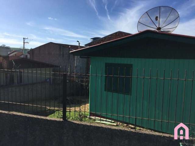 Casa com 2 quartos à venda no Jardim Iracema, Caxias do Sul , 237 m2 por R$ 180.000