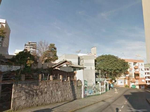 Terreno à venda no Pio X, Caxias do Sul  por R$ 1.800.000