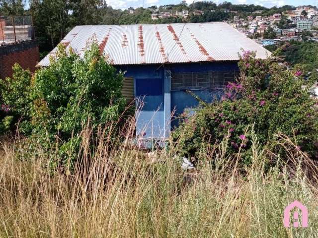 Terreno à venda no Planalto, Caxias do Sul  por R$ 270.000