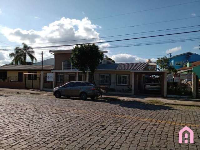 Casa com 5 quartos à venda no Desvio Rizzo, Caxias do Sul , 176 m2 por R$ 630.000