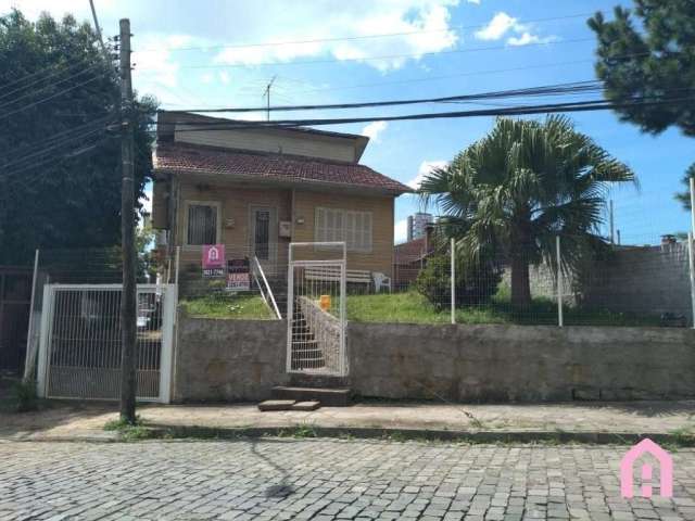 Casa com 2 quartos à venda no Pio X, Caxias do Sul  por R$ 600.000