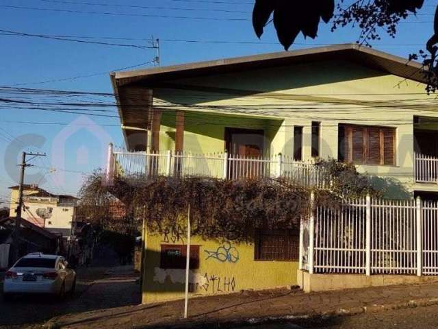 Casa com 4 quartos à venda no São Leopoldo, Caxias do Sul , 240 m2 por R$ 850.000