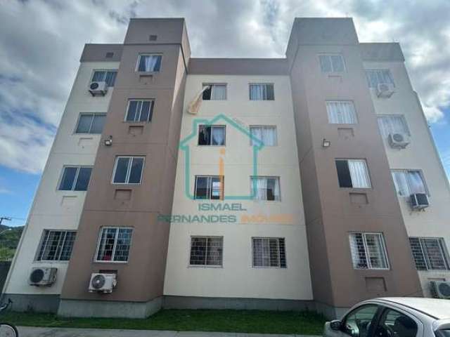 Apartamento em Fundos - Biguaçu, SC