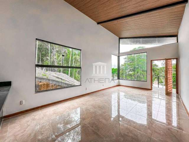 Casa com 3 dormitórios à venda, 134 m² por R$ 840.000,00 - Vargem Grande - Teresópolis/RJ