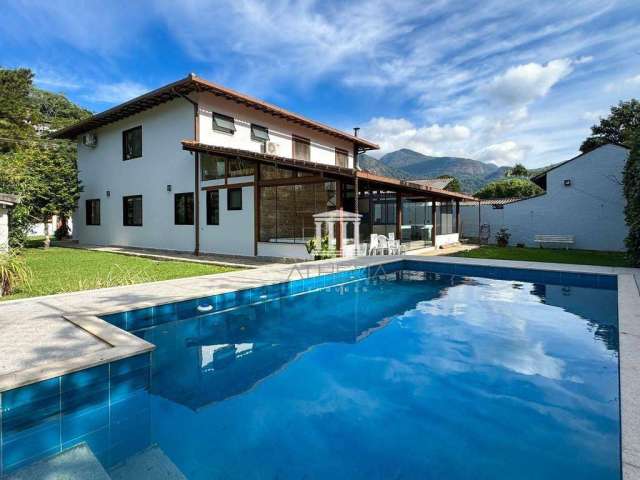 Casa à venda, 390 m² por R$ 2.350.000,00 - Comary - Teresópolis/RJ