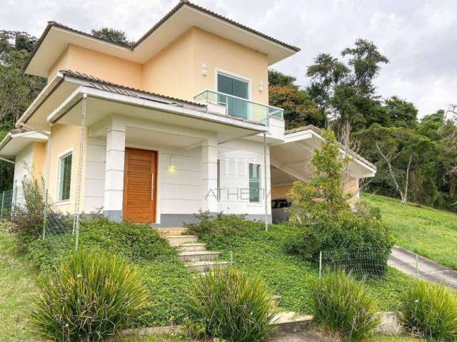 Casa com 3 dormitórios à venda, 183 m² por R$ 1.250.000,00 - Parque do Imbui - Teresópolis/RJ