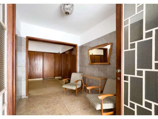 Oportunidade! Apartamento à venda em Higienópolis, São Paulo-SP - 2 quartos, 1 suíte, 3 banheiros, 99,62 m² de área.