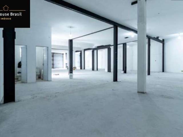 Galpão Comercial para Locação na Vila Nilo, São Paulo-SP: 420m² e 2 Banheiros!