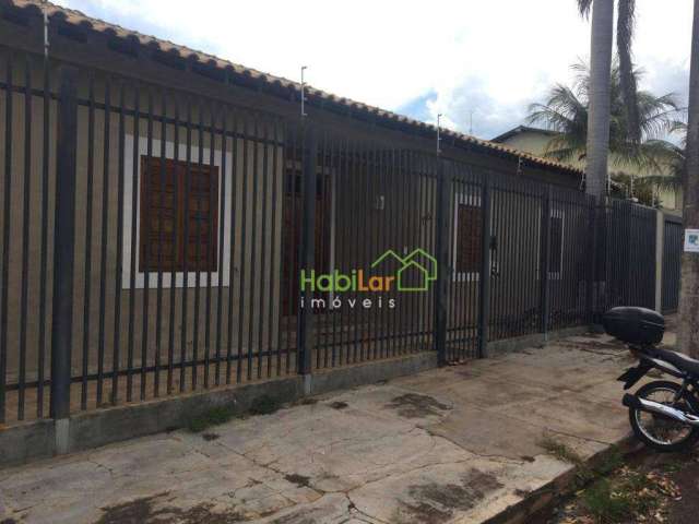 Casa com 3 dormitórios à venda, 230 m² por R$ 750.000 - Jardim Vivendas - São José do Rio Preto/SP