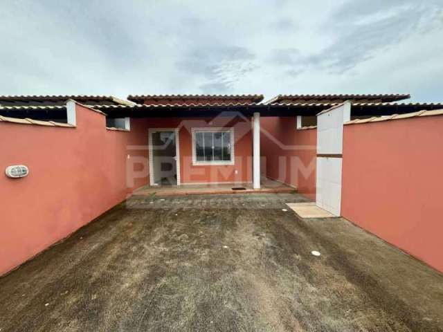 Casa com 2 quartos à venda na Avenida Maysa, Ponta Negra, Maricá, 70 m2 por R$ 350.000