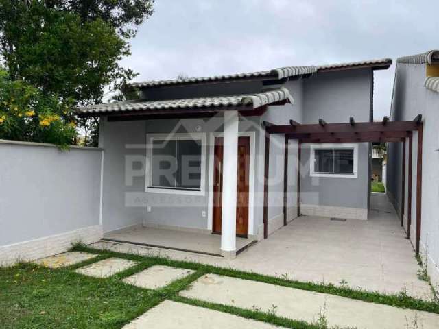 Casa com 4 quartos à venda na Rua Carlos Ribas Perdigão, Jardim Atlântico Central (Itaipuaçu), Maricá, 140 m2 por R$ 530.000