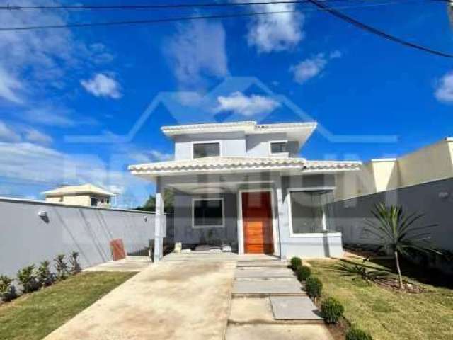 Casa em condomínio fechado com 3 quartos à venda na Estrada Henfil, Pindobas, Maricá, 149 m2 por R$ 460.000