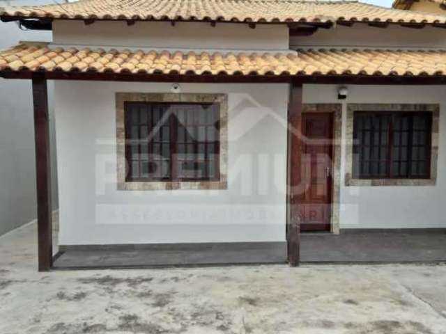 Casa com 2 quartos à venda na Rua Professor Cardoso de Menezes, Jardim Atlântico Oeste (Itaipuaçu), Maricá, 90 m2 por R$ 420.000