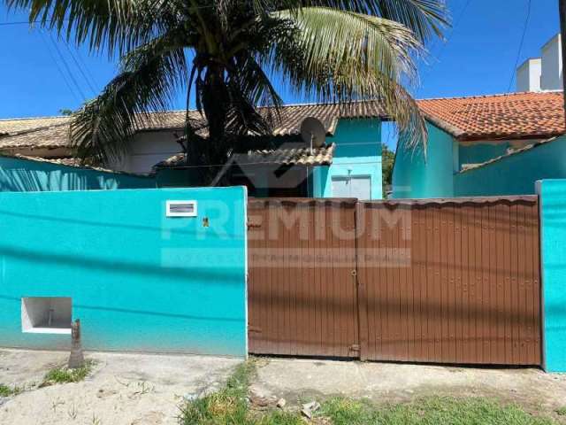 Casa com 2 quartos à venda na Alameda Pedra Verde, Ubatiba, Maricá por R$ 320.000