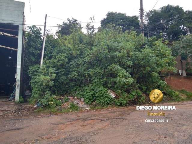 Terreno á venda em Terra Preta com 250 m²