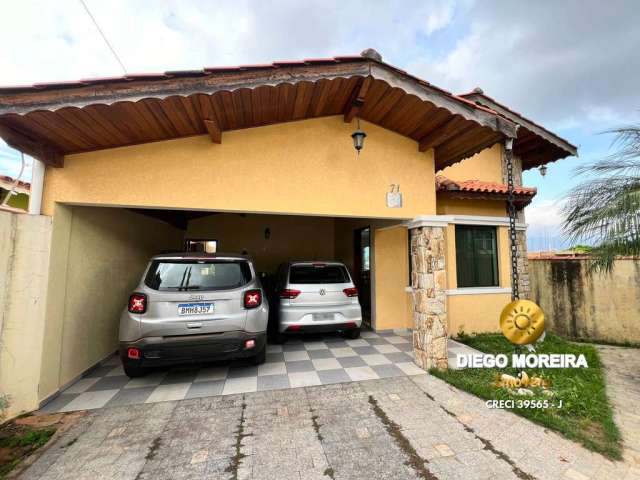 Casa à venda em Atibaia com excelente localização