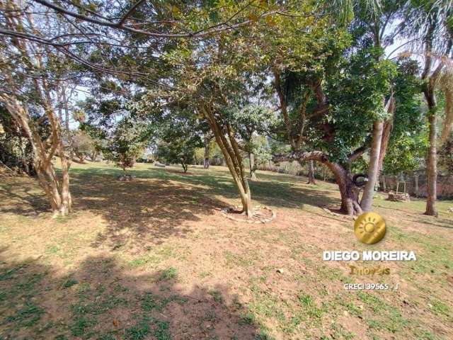 Terreno de 1.350m² à venda e apto para financiamento